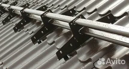 Снегозадержатель – гарантия безопасности