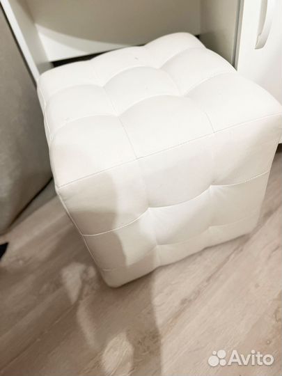 Туалетный столик бу