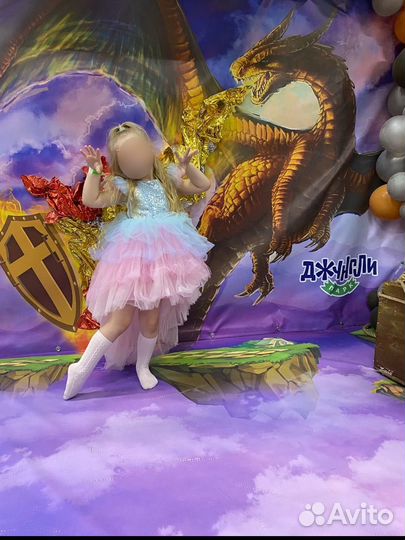 Платье праздничное