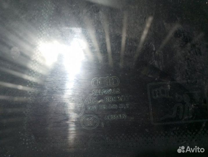 Стекло кузовное боковое левое Audi A5 8T3 CAB 1.8
