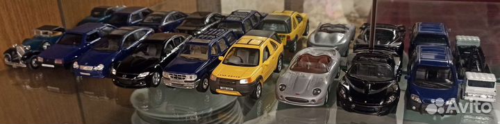 Машинки коллекционные. Детские игрушки