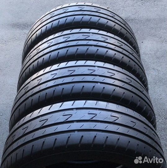 Bridgestone Ecopia EP200 215/55 R17