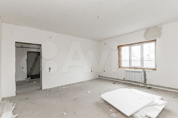 Дом 196,7 м² на участке 13,5 сот.