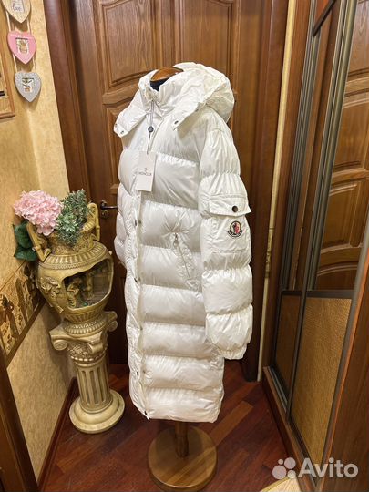 Пуховик лаковый Moncler