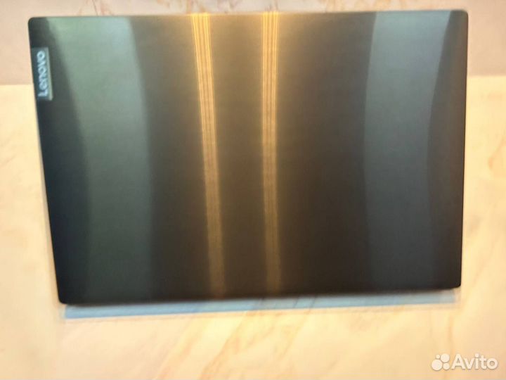 Ноутбук Lenovo S145-IKB. Core i3