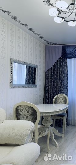 Стол обеденный со стульями из массива бу