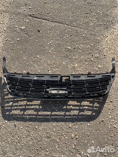 Решетка радиатора ford mondeo