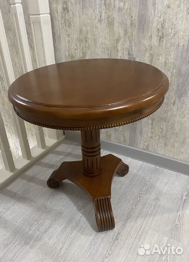 Стол дерево