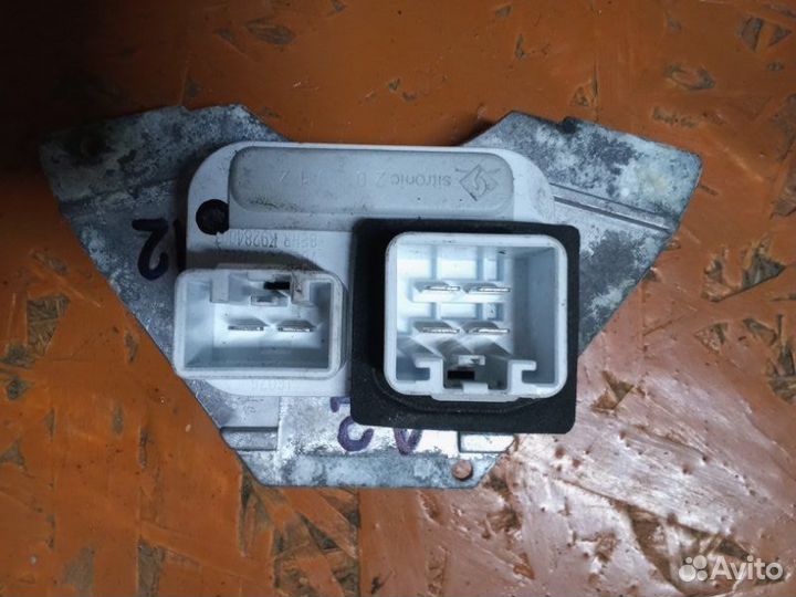 Резистор печки Volvo Xc90 1 D5244T18 2013