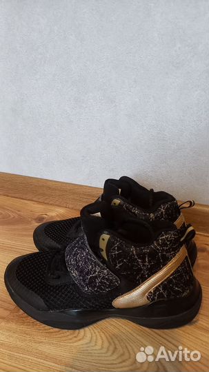 Кроссовки fila