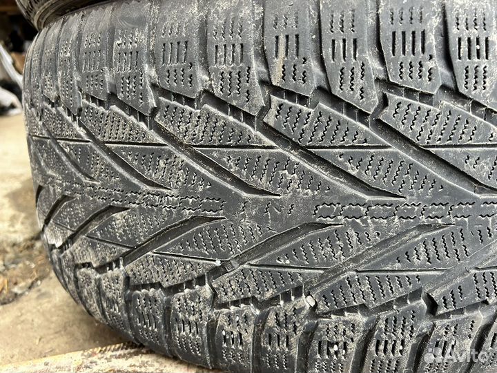 Nokian Tyres Hakkapeliitta R2 SUV 265/45 R20