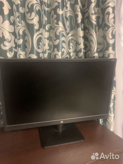 Монитор hp