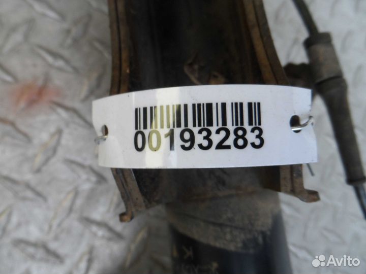 Амортизатор передний L Suzuki Grand Vitara 2 JT