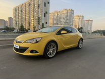Opel Astra GTC 1.4 AT, 2012, 217 500 км, с пробегом, цена 945 000 руб.