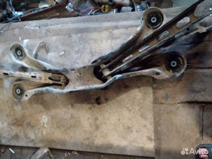 Подрамник Опель vectra b