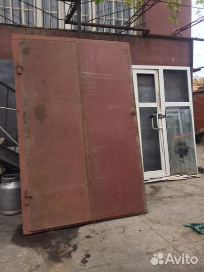 Ворота гаражные металлические бу