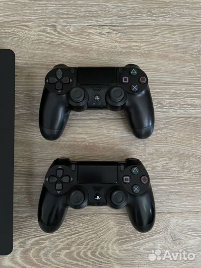 Sony PS4 slim 1tb + 60 игр + 2 геймпада