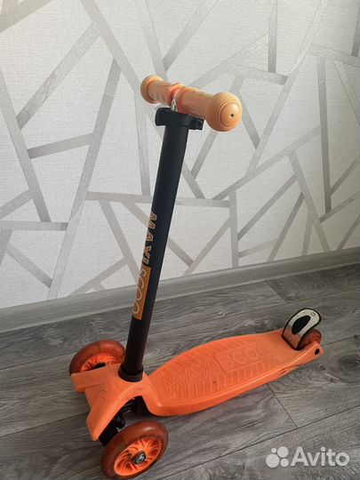 Самокат детский трехколесный
