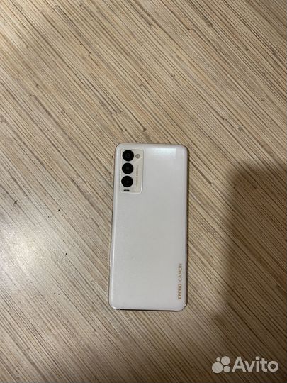 TECNO Camon 18P, 8/128 ГБ