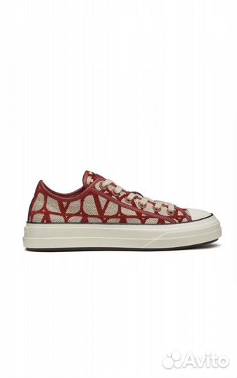 Кеды valentino 39 размер в наличии