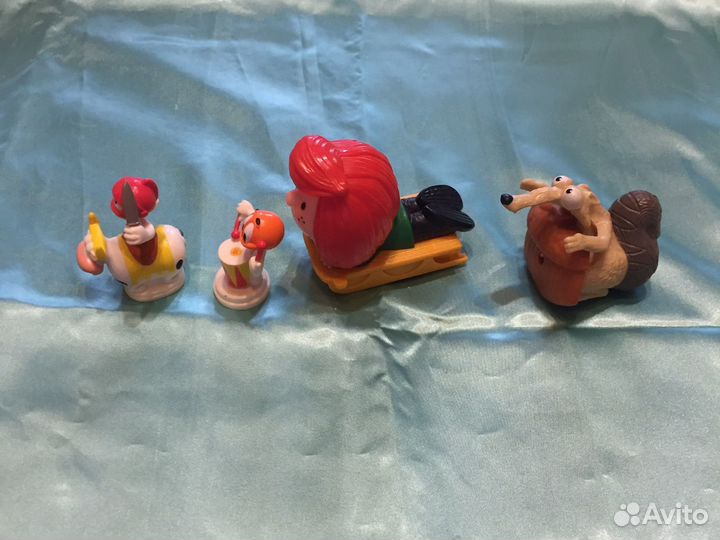 Игрушки от Чупа-чупс и Макдоналдс