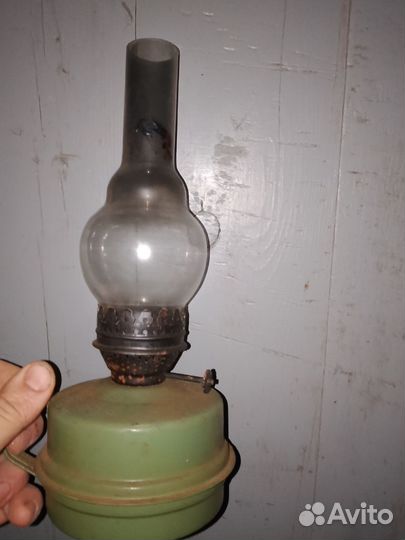 Керосиновая лампа
