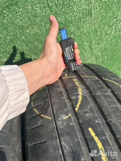 Pirelli P Zero 245/45 R19 98Y