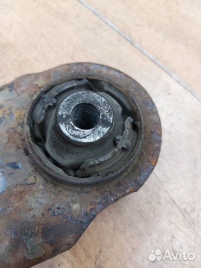 Рычаг подвески передний правый Opel Combo Z14XEP