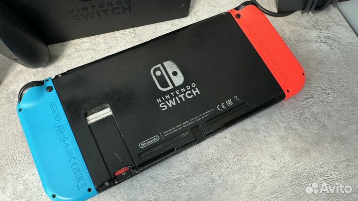Прошитая Nintendo Switch Rev.1 + Игры