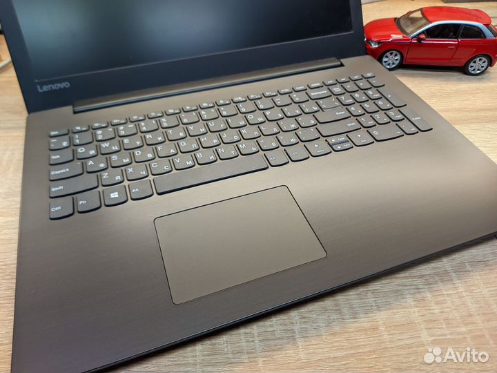 Lenovo 330-15IKB Intel i5/12GB DDR4/1024GB SSD