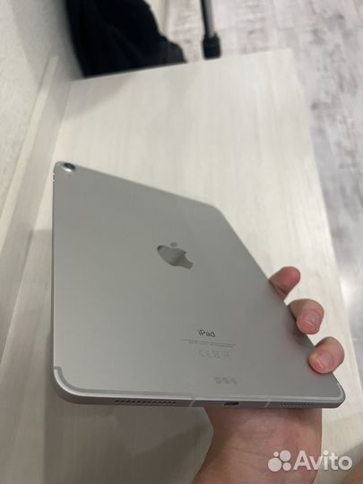 iPad air 5 256gb cellular