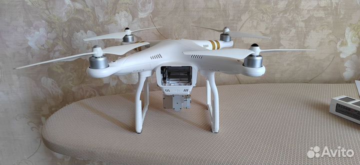 Квадрокоптер dji phantom 3 SE