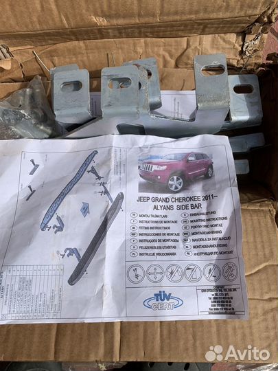 Пороги на Jeep Grand cherokee 2011