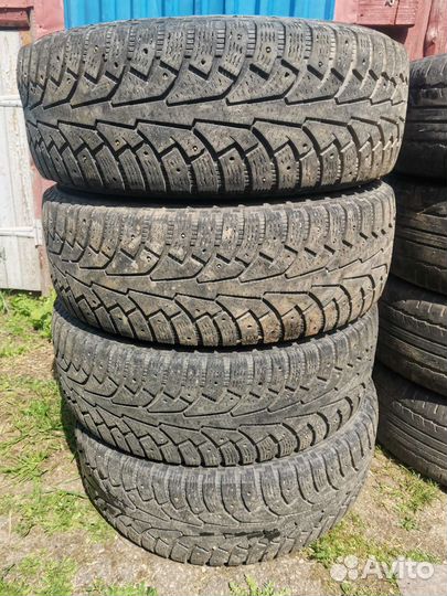 Nokian Tyres Hakkapeliitta 5 SUV 235/65 R17 108T