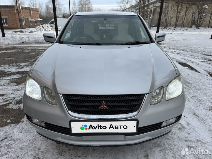 Mitsubishi Airtrek 2.0 AT, 2002, 340 000 км