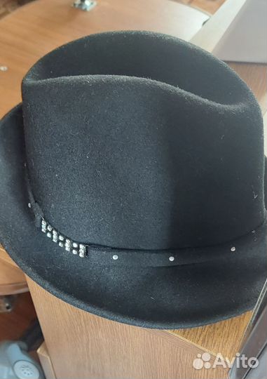 Шляпа фетровая женская