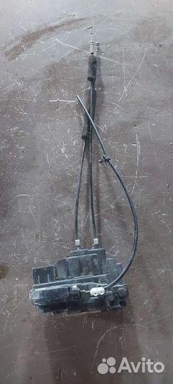 Замок двери задний левый Nissan Murano