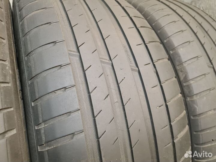 Michelin Pilot Sport 4 235/60 R18