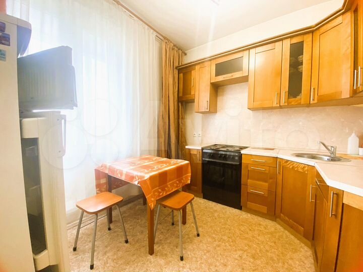 2-к. квартира, 56 м², 4/17 эт.