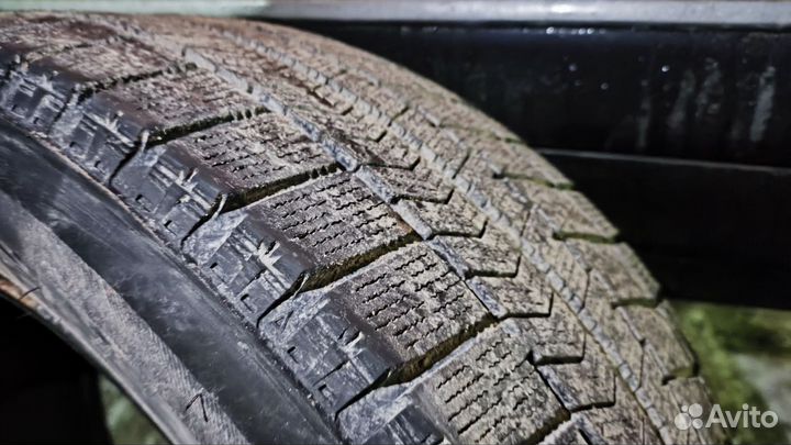 Bridgestone Blizzak VRX 195/55 R15