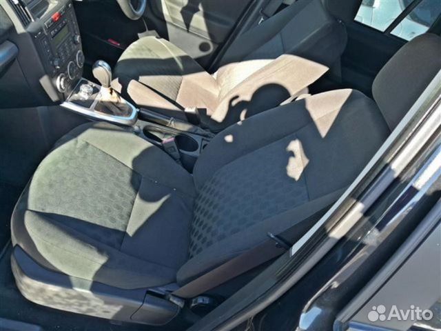 Сидение переднее левое Land Rover/ Freelander/ L35