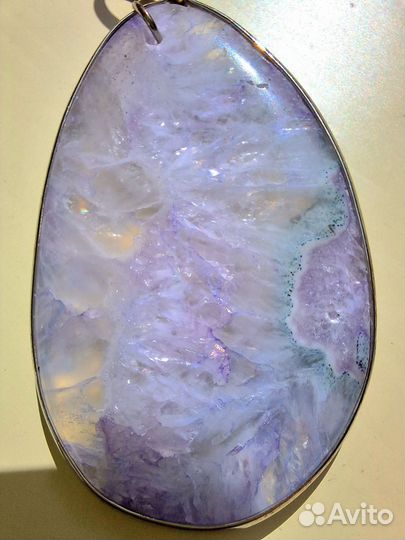 Подвески и браслеты