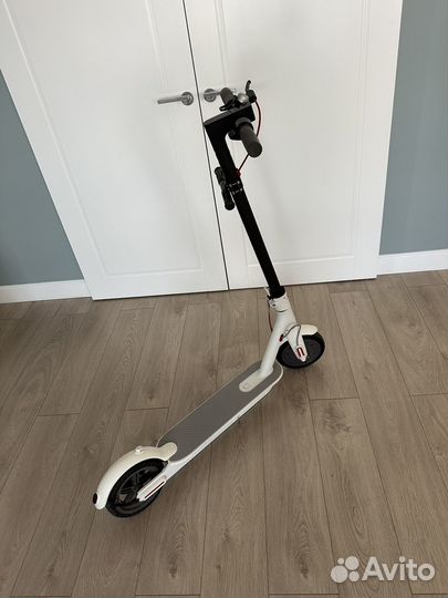 Электрический самокат xiaomi M365 Pro