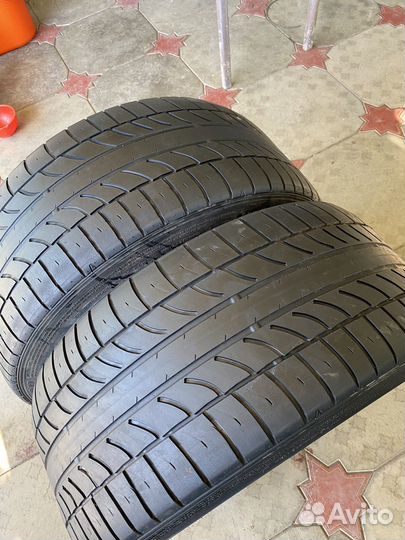 Dunlop SP Sport Maxx 050+ 255/35 R18