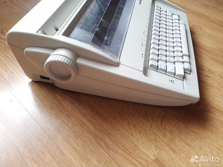 Печатная машинка Brother AX-410