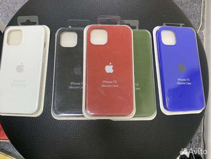 Чехлы на iPhone с яблочком и мягкой подкладкой