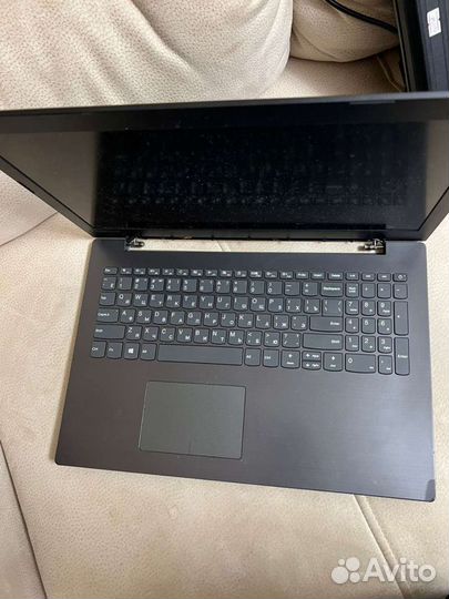 Игровой ноутбук с geforce 940mx, 2.4ghz x 4, Lenov