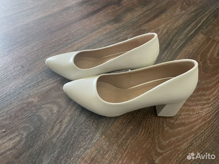 Новые Туфли лодочки для Золушки 33 р