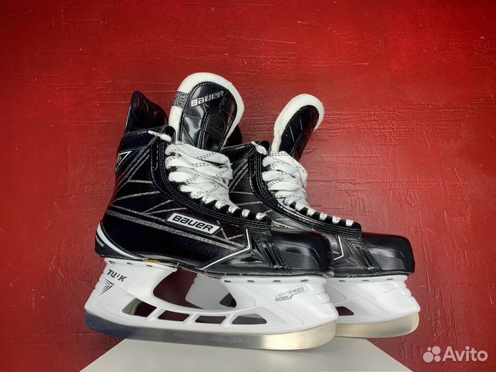 Хоккейные коньки bauer 1S SR/10.5EE