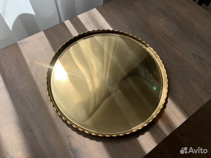 Поднос бронь